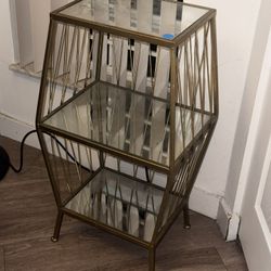 Mirrored gold wire shelf stand