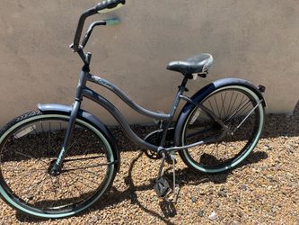 Huffy beach cruiser