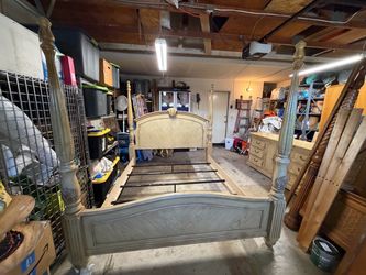 Bedframe king  size