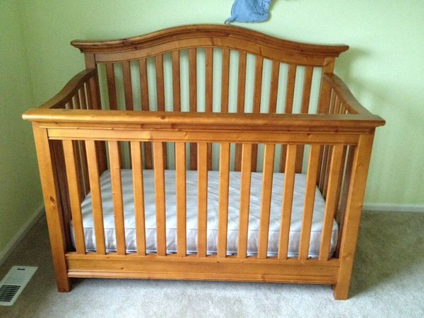 Convertible Crib Pinehurst Lifestyle Crib Babi Italia For Sale