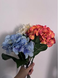 Artificial flowers