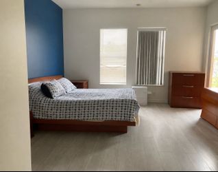 Bedroom set for sale Italian wood