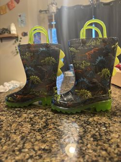 Toddler light up boots