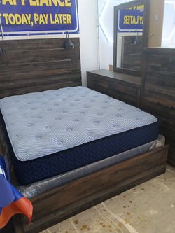 Nice Brown Bed Set W/Boatbell Lights
