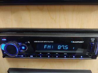 Blaupunkt Irvine USB Car MP3 Player BLUETOOTH USB AUX DETACHABLE FACEPLATE REMOVE CONTROL NOT CD PLAYER