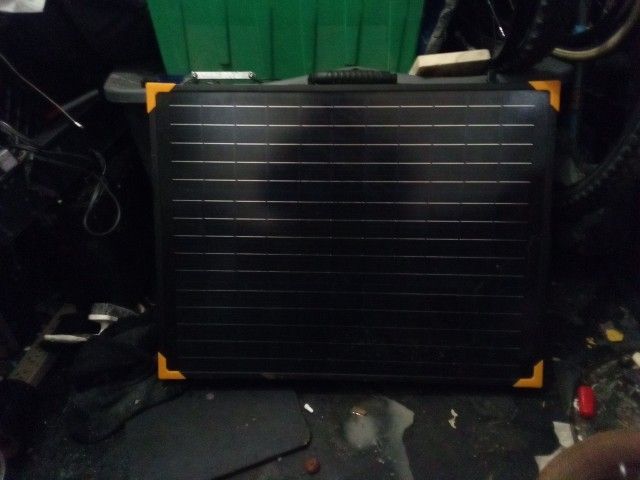 flexsolar 100w briefcase portable solar panel