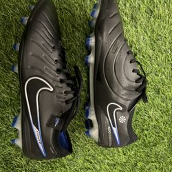 Mens 7 womens 8.5 Nike Legend 10 Elite FG Black Chrome Hyper Royal 