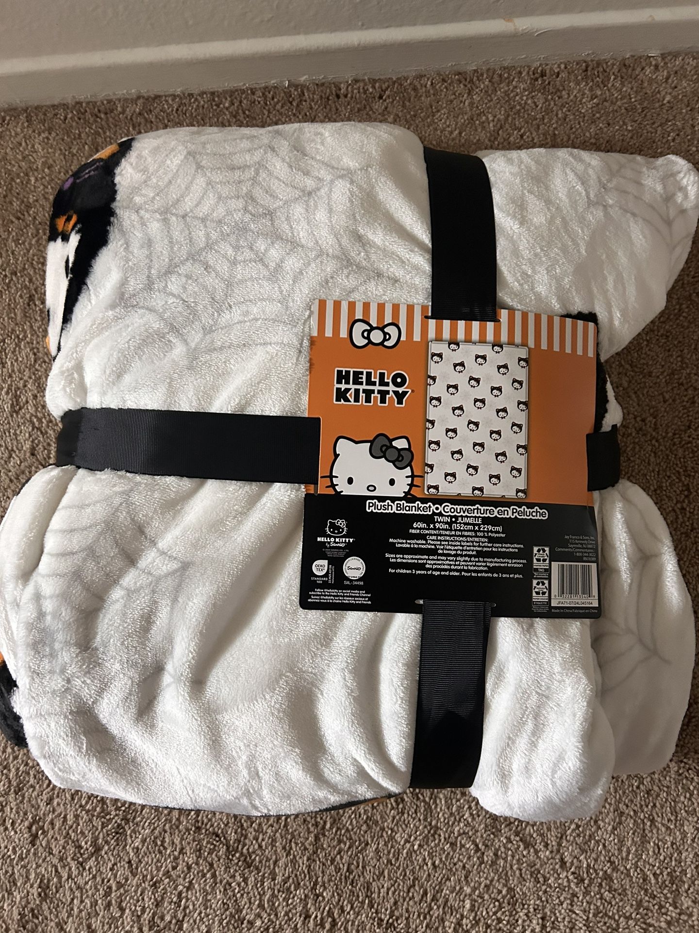 Hello Kitty Halloween Blanket