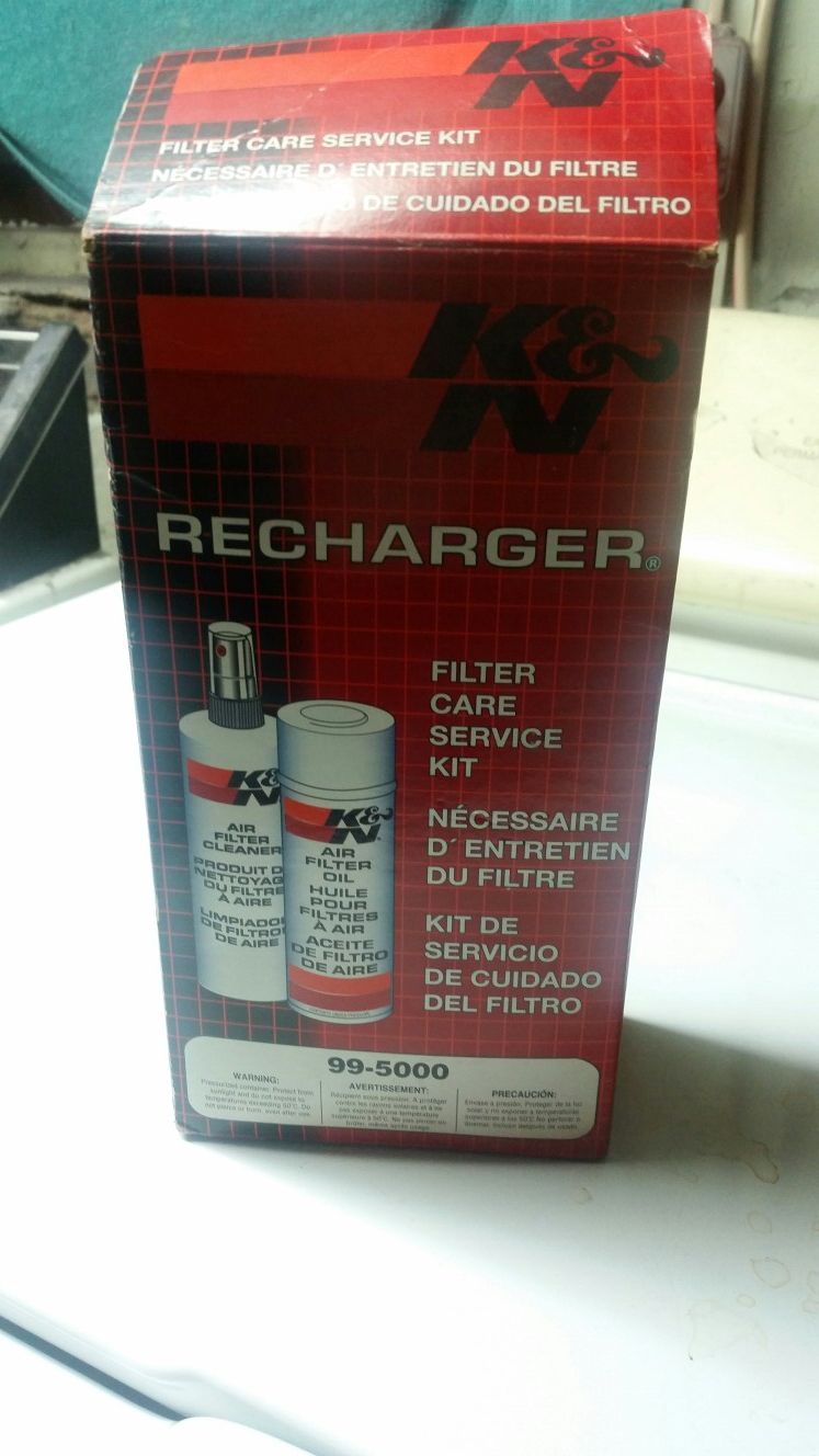 K&N recharge kit