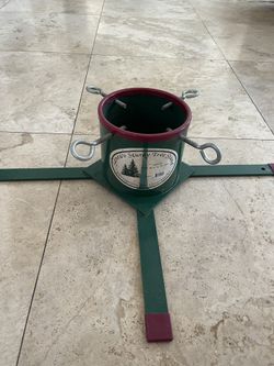Heavy Duty Christmas Tree Stand 🎄
