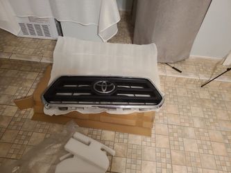 2022 Toyota Tacoma SR5 Front Grill