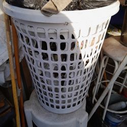 Canasta Para La Ropa Sucia