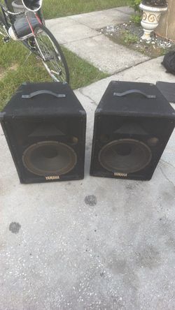 Pair of 15” yamaha speakers