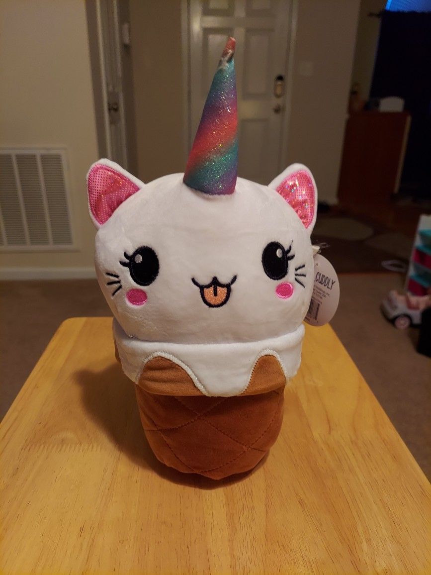 Cute & Cuddly Ice-cream Cat