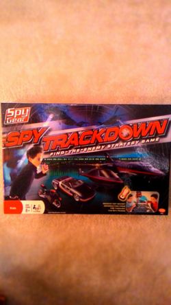Spy track down board game