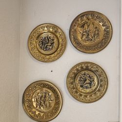Vintage Embossed faux  Brass 4 Plates Wall Plaque Colonial people,Windmill Duch scene Tavern Pub England
MID-CENTURY MODERN 