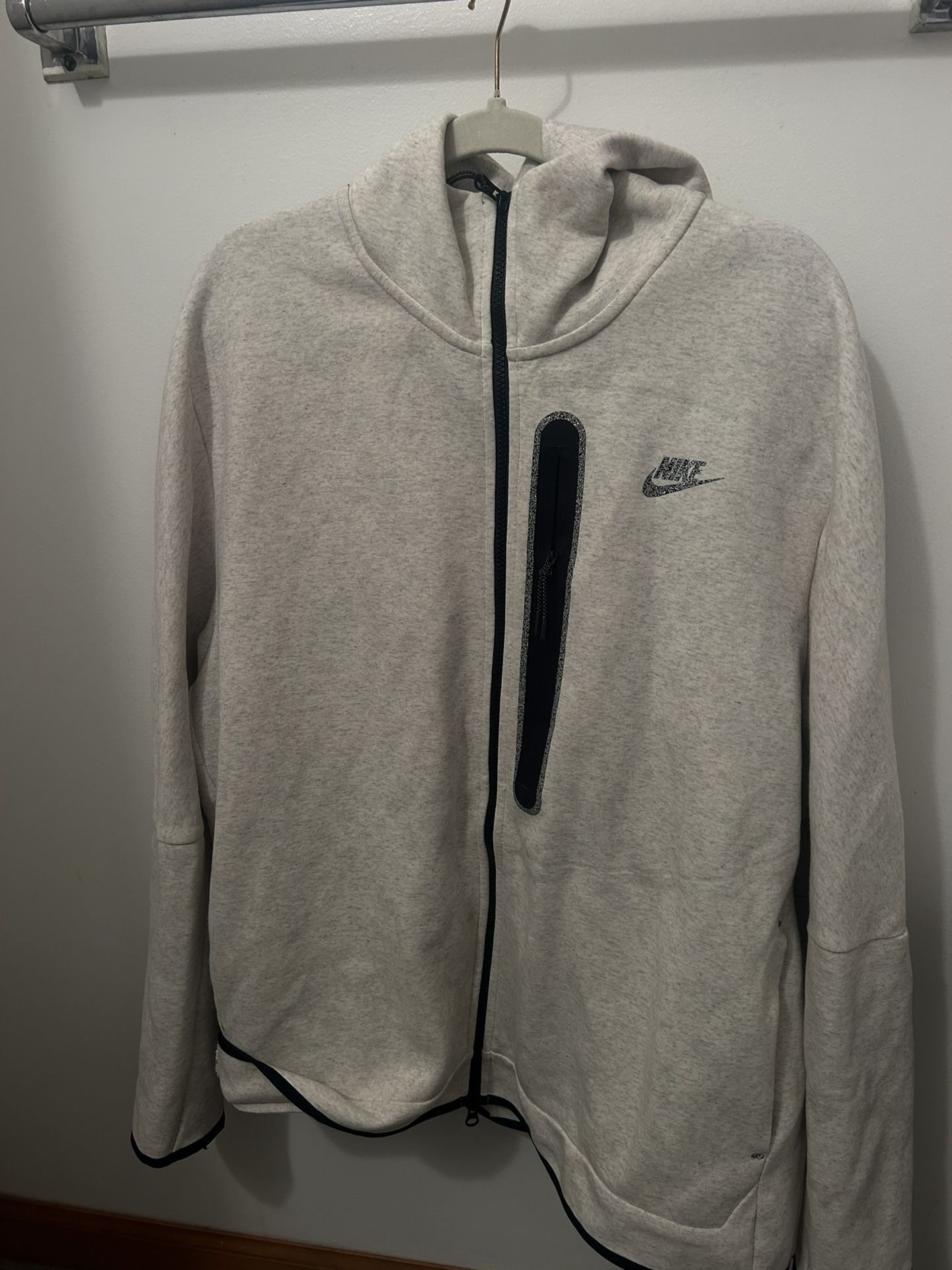 Nike Tech 