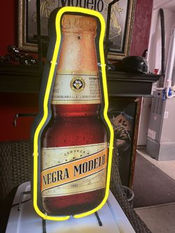 Negra Modelo Neón Beer Sign