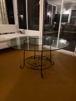 Vintage Round Wrought Iron & Round Coffee Table