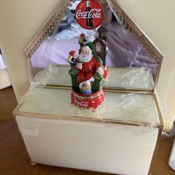 Franklin Mint Cocacola Box And Figurine 