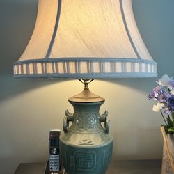 Reproduction Longquan Chinese Lamp