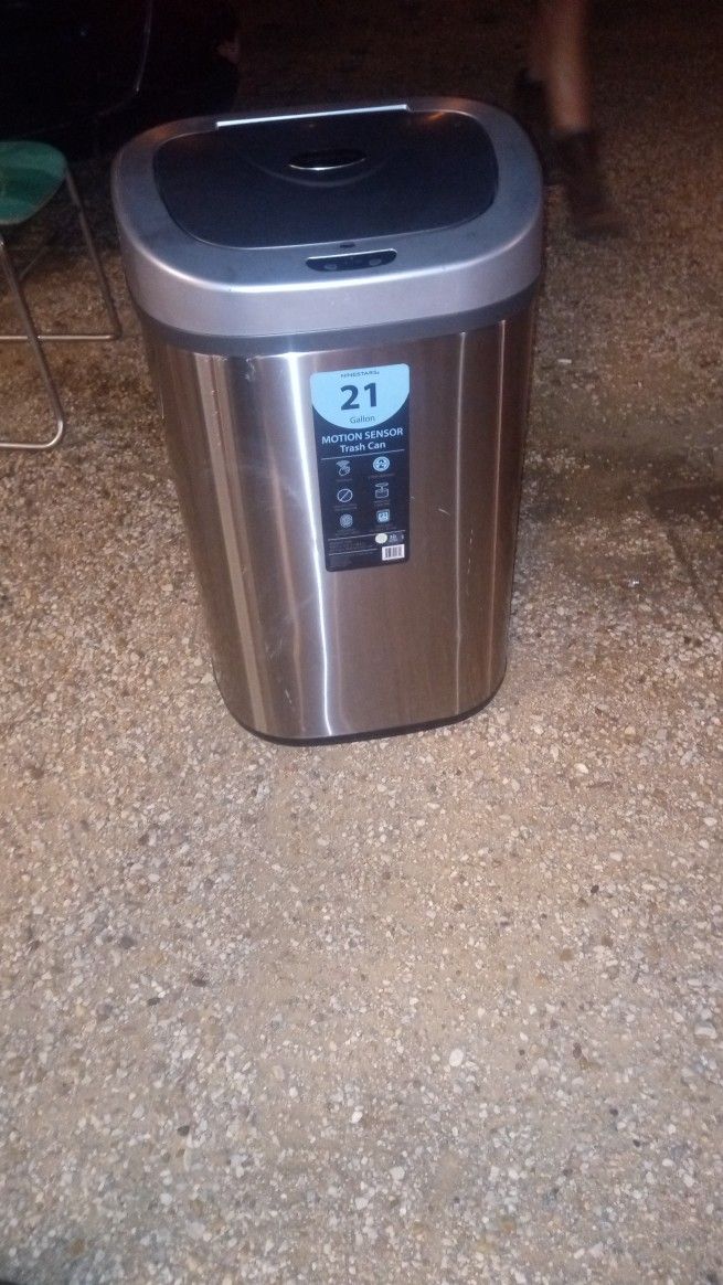 Auto Stainless Steel Kitchen Trash Can