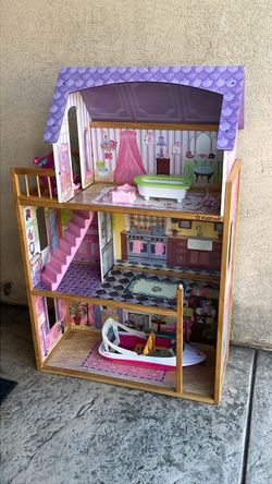 Large Kids’ Playhouse