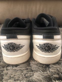 Air Jordan 1 Low White Black Sneakers