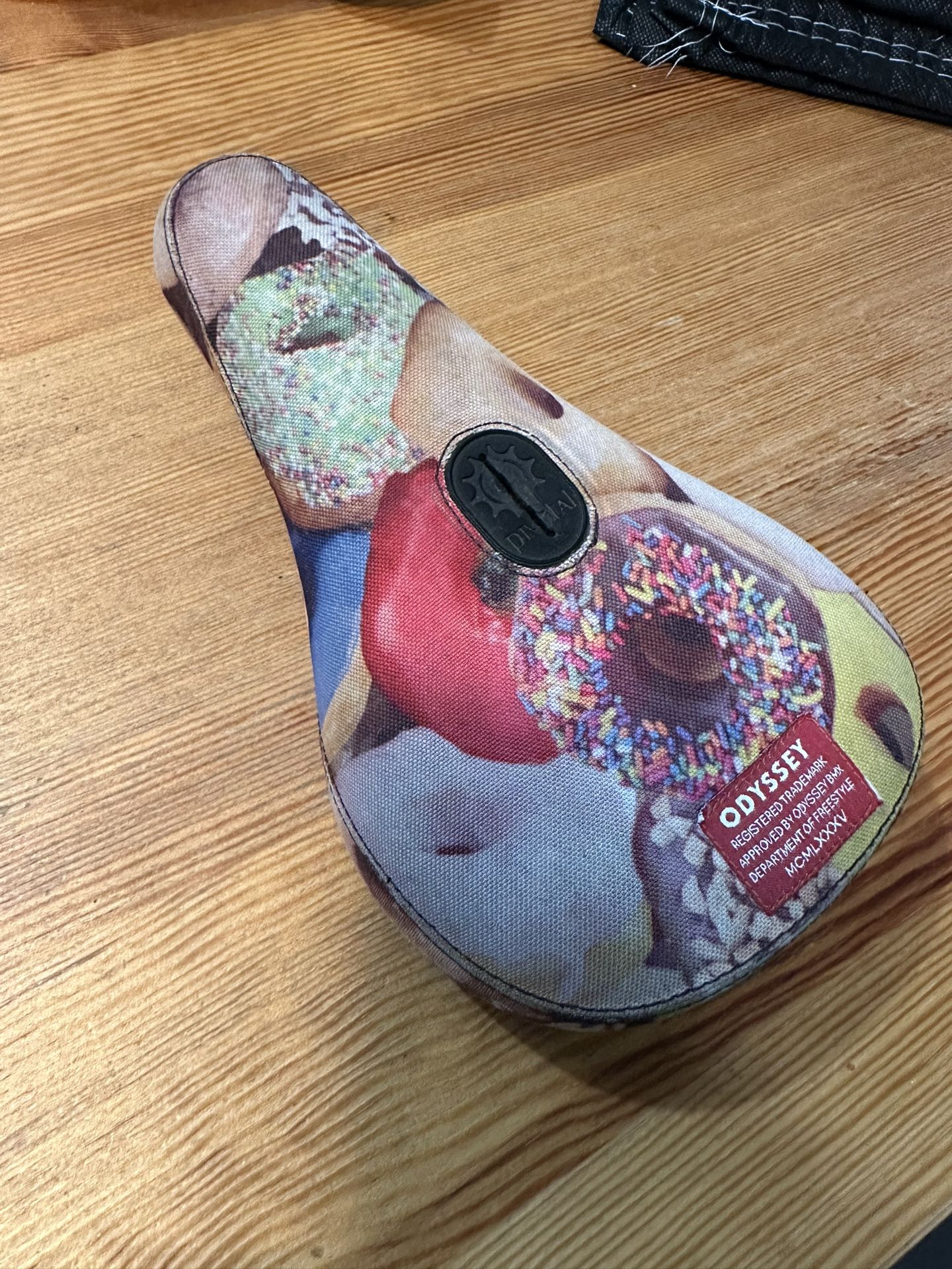 Odyssey Donut Pivotal Bmx Bike Seat