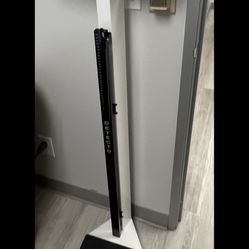 Standing Scalle
