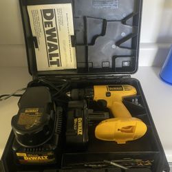 Dewalt 18v drill set