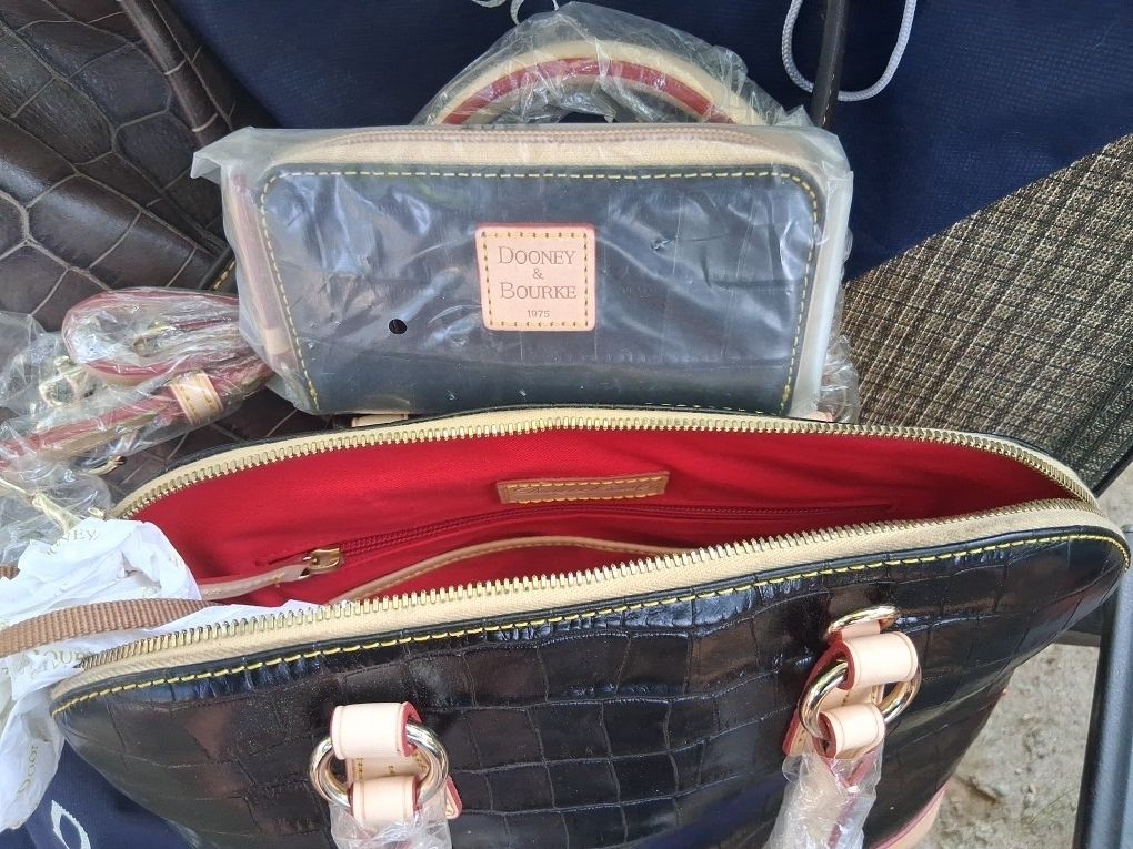 Donnie & Bourke Purses Matching Clutch Purses Included New With Dust Bag Included New
