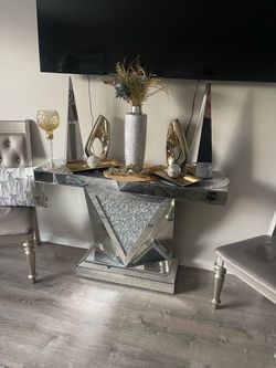 Mirrored Console Table with Crystal Detail