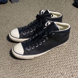 Black Mid Top Converse