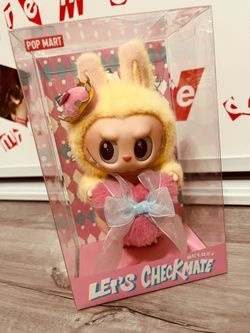 THE MONSTERS Let's Checkmate Series-Vinyl Plush Hanging Card