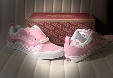Vans Knu School