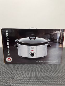 BRAND NEW Slow Cookers