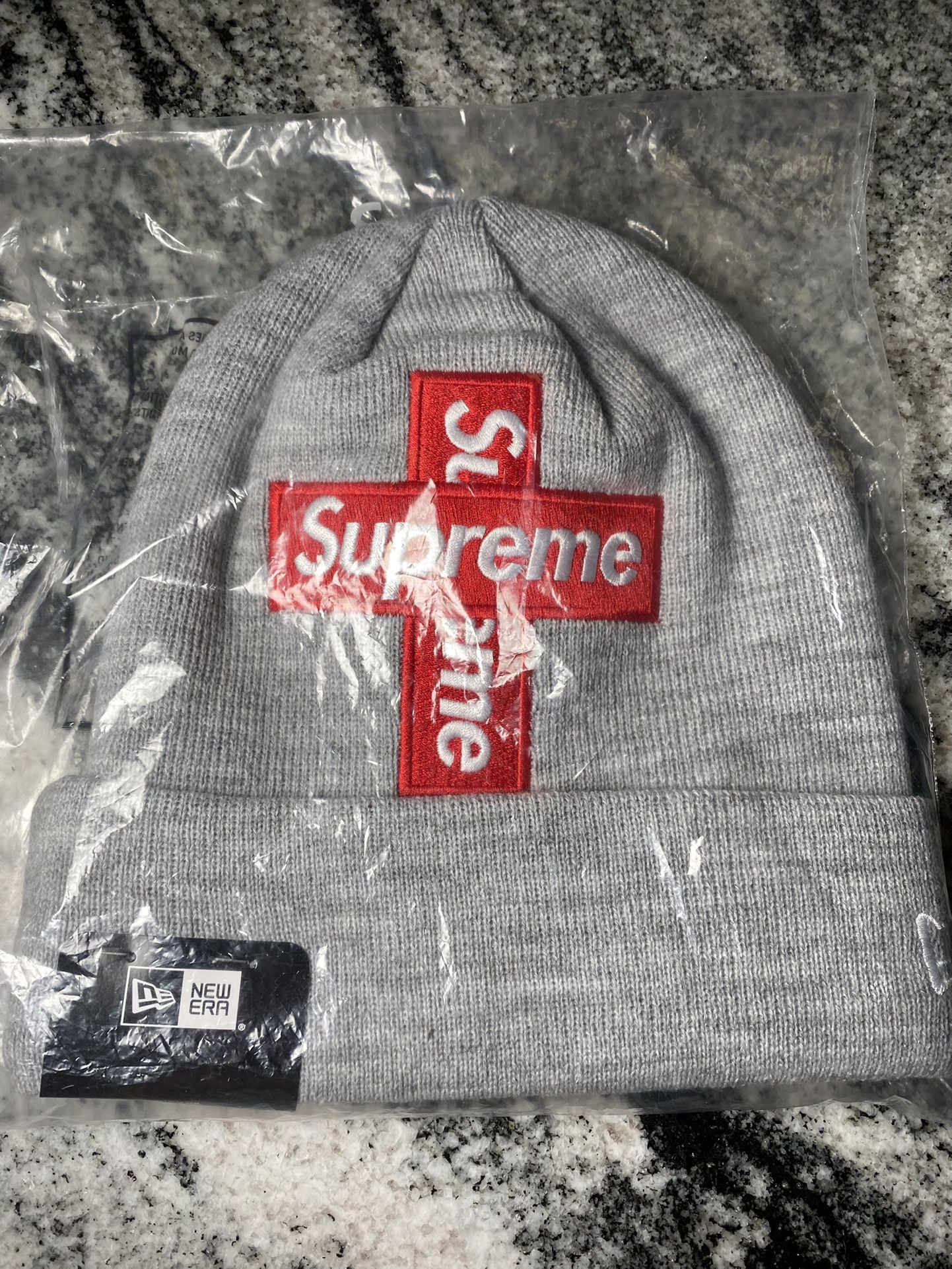 Supreme New Era Cross Box Logo Beanie Grey
