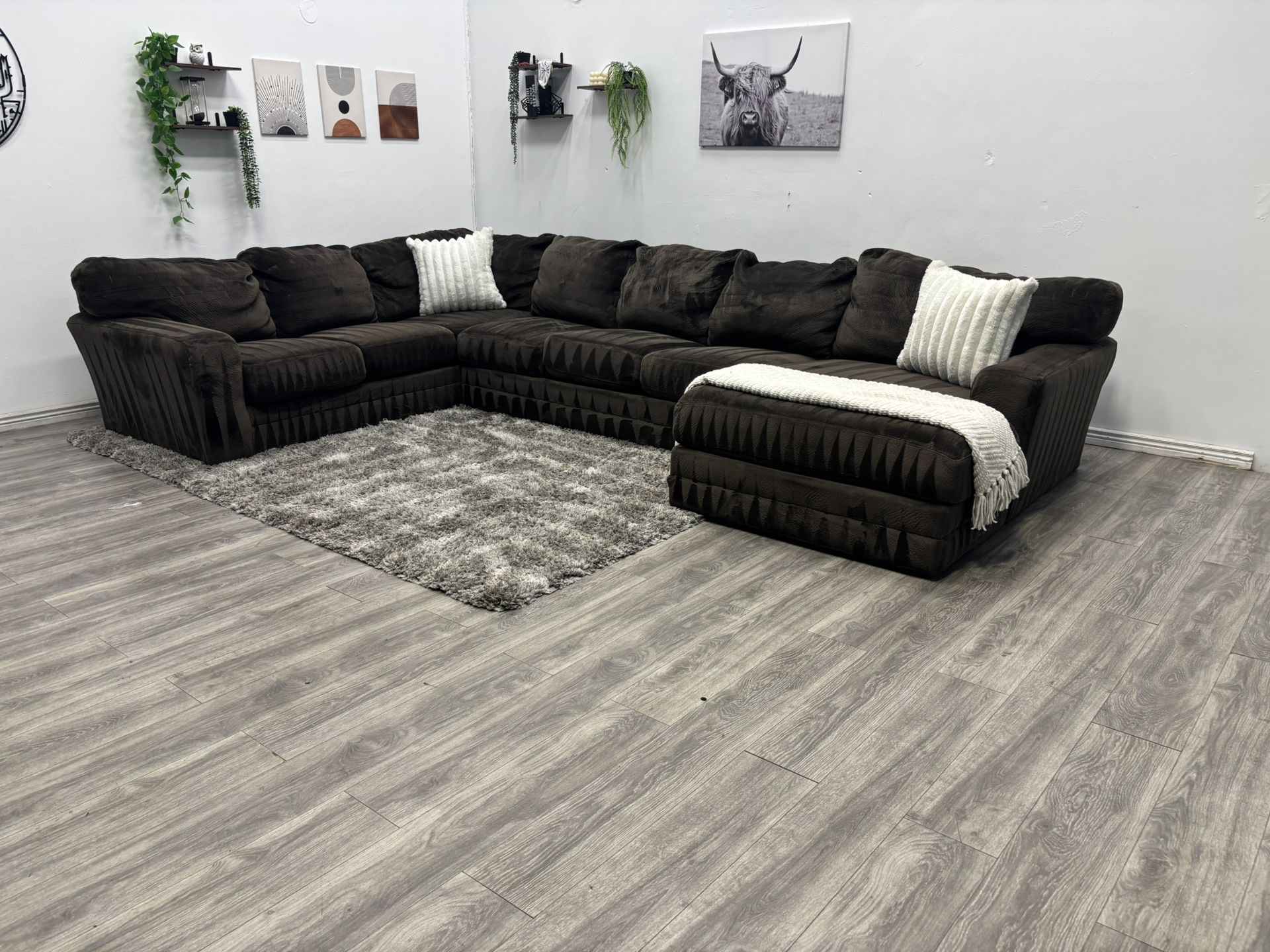 Brown Sectional Couch - Free Delivery