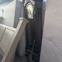 Grandfather Clock 