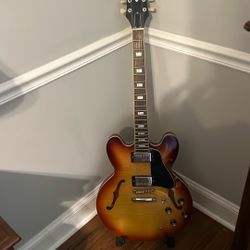 Epiphone Semi Hollow Guitar
