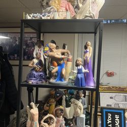 Hand-Painted Decorations 