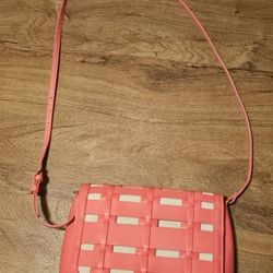 A New Day Basket Weave Woven Crossbody Purse Bag Bright Pink and White Faux Leather D14