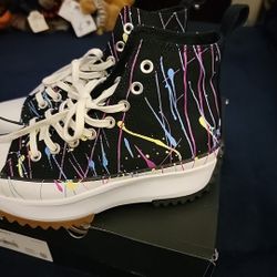 Women's Converse Size 8