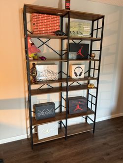 Book Shelf