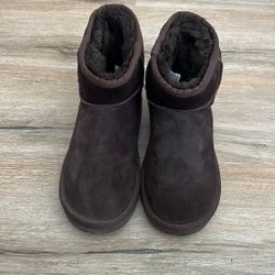 UGGS Barely Used! 