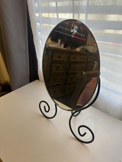 Tabletop Mirror