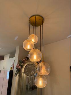 5 bulb chandelier