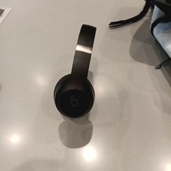 Beats Solo 4s