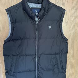 US Polo Assn Men’s Puffer Vest - Small